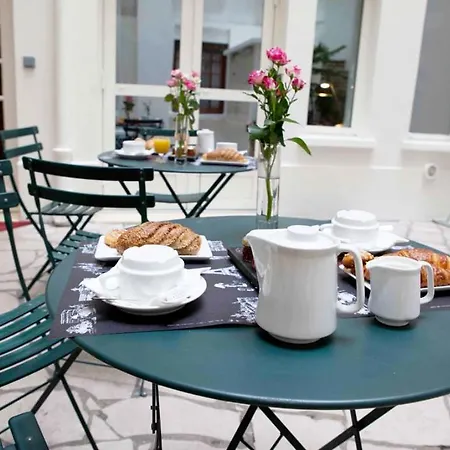 מלון Du Nord Et De L'est פריז