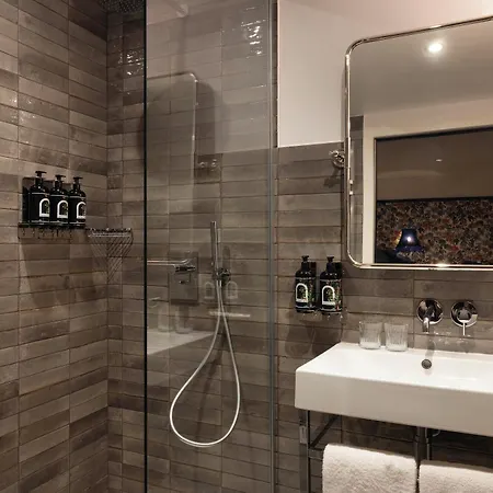 Du Nord Et De L'est Hotel 3*