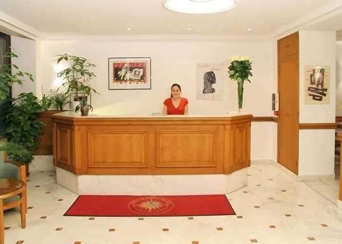 Du Nord Et De L'est Hotell