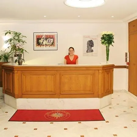 Du Nord Et De L'est Hotell